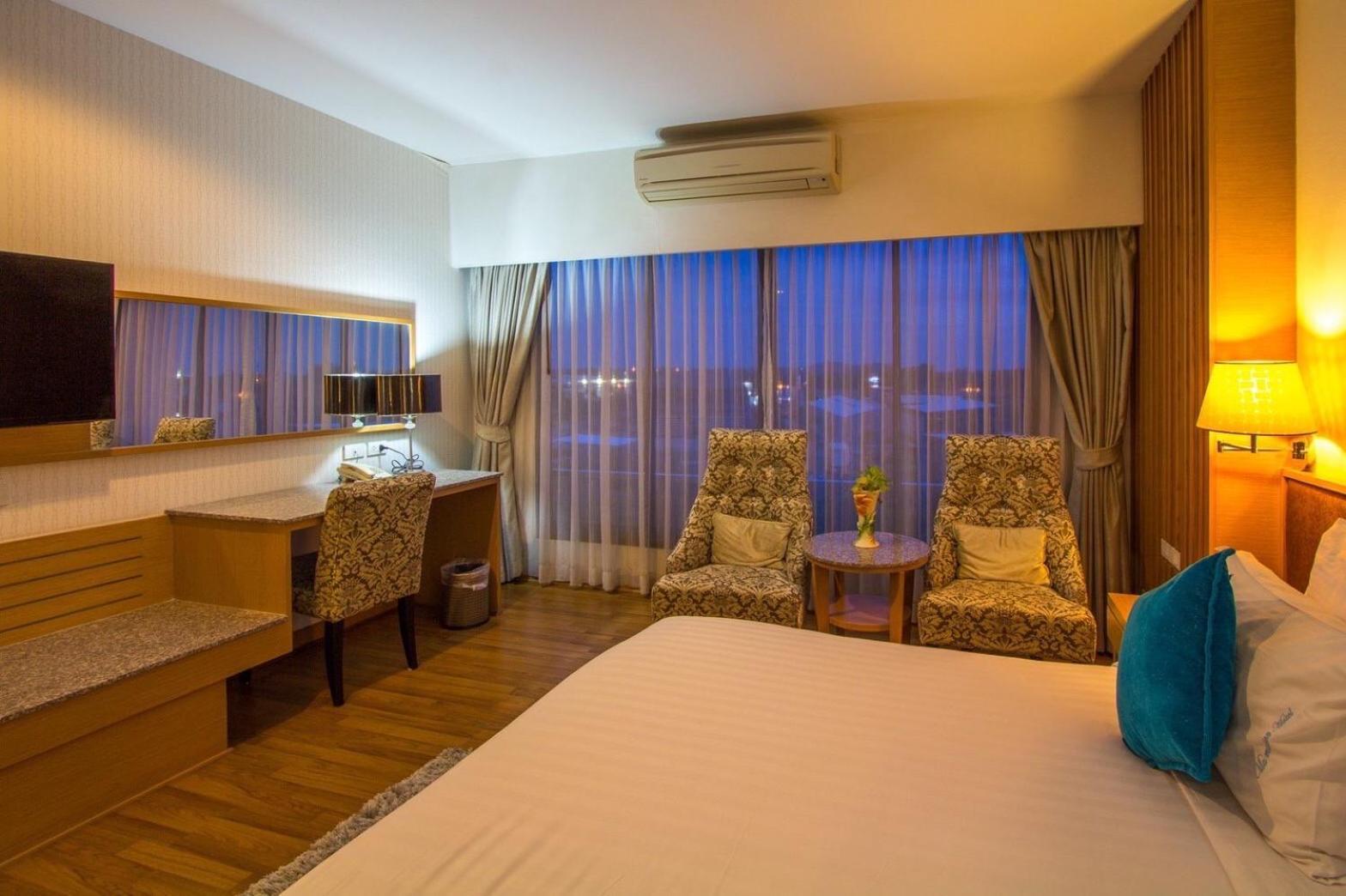 Mamaison Hotel Buriram Luaran gambar