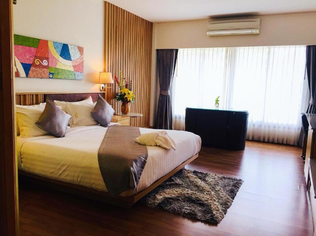 Mamaison Hotel Buriram Luaran gambar