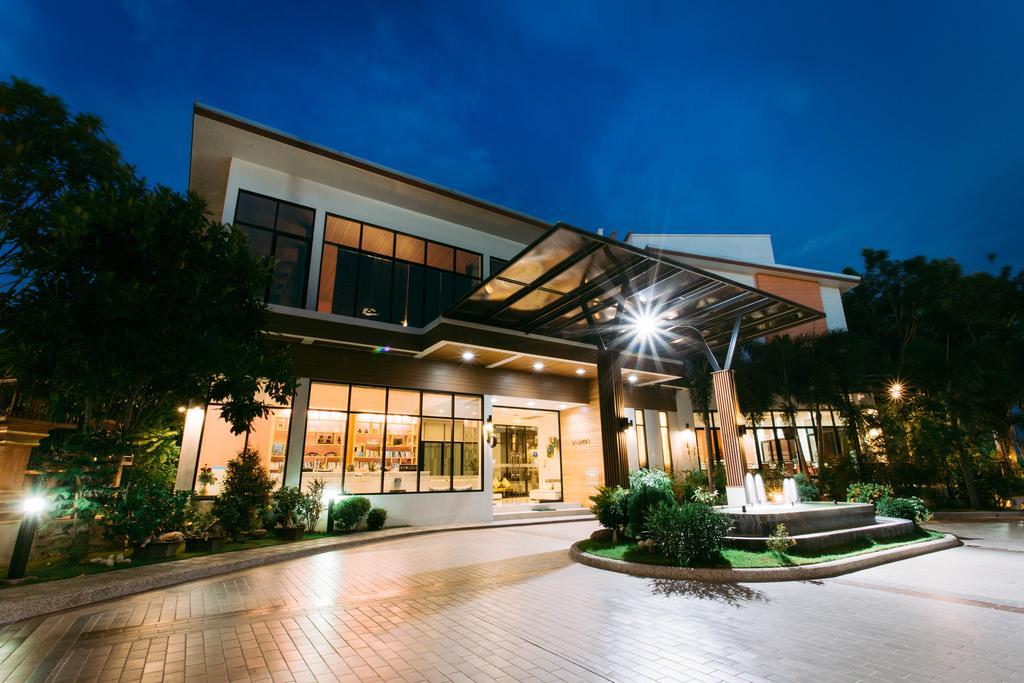 Mamaison Hotel Buriram Luaran gambar